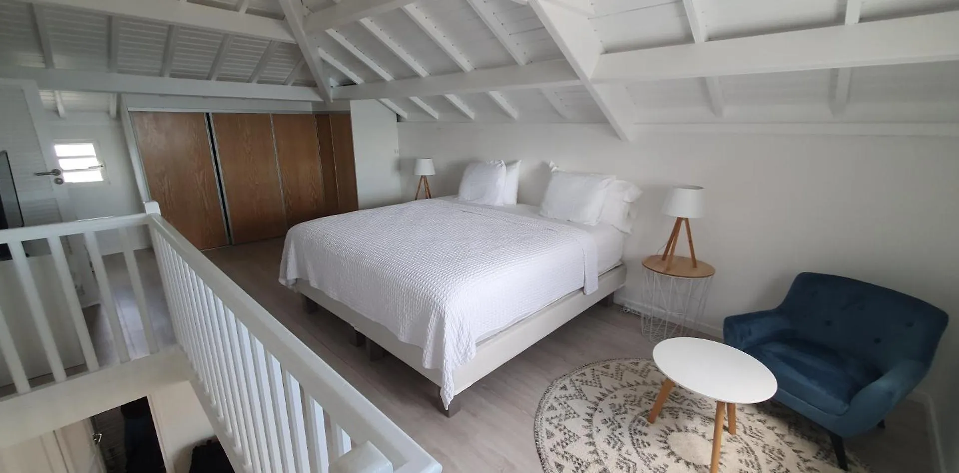Apartment La Vida - Duplex On The Beach Baie Nettle